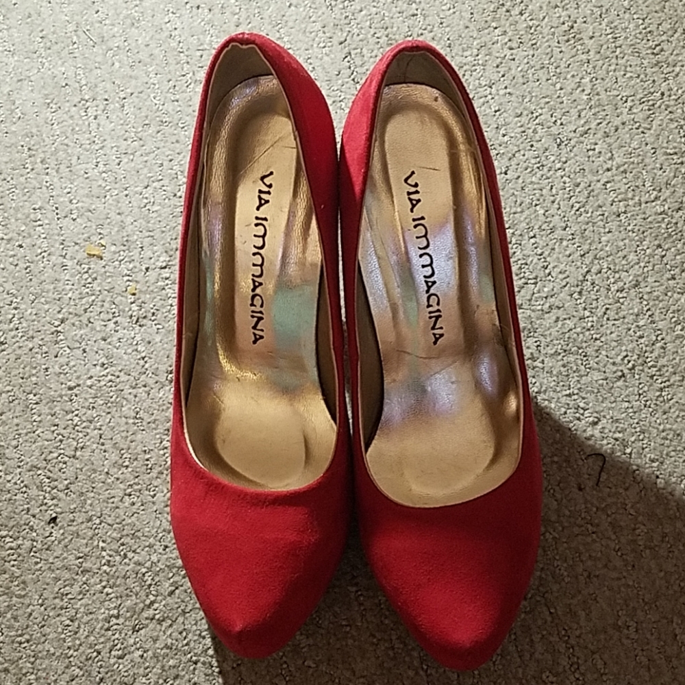 VIA IMMAGINA Red Shoes